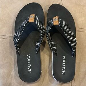 nautica black and white polka dot flip flops